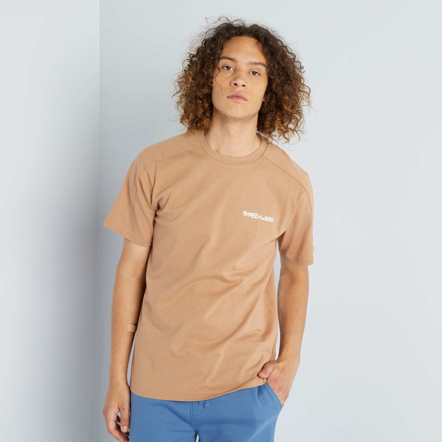T-shirt à col rond 'Streetwear' Beige