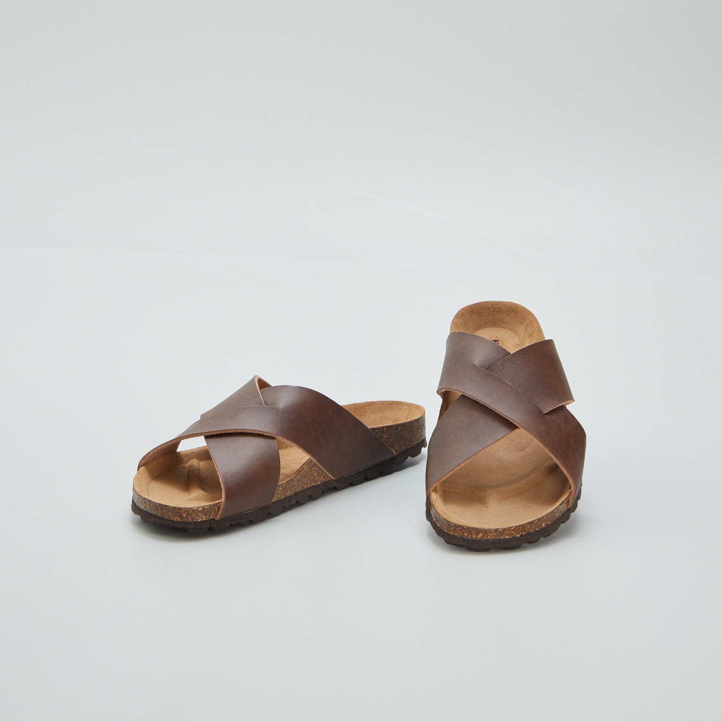 Sandales à brides croisées Marron