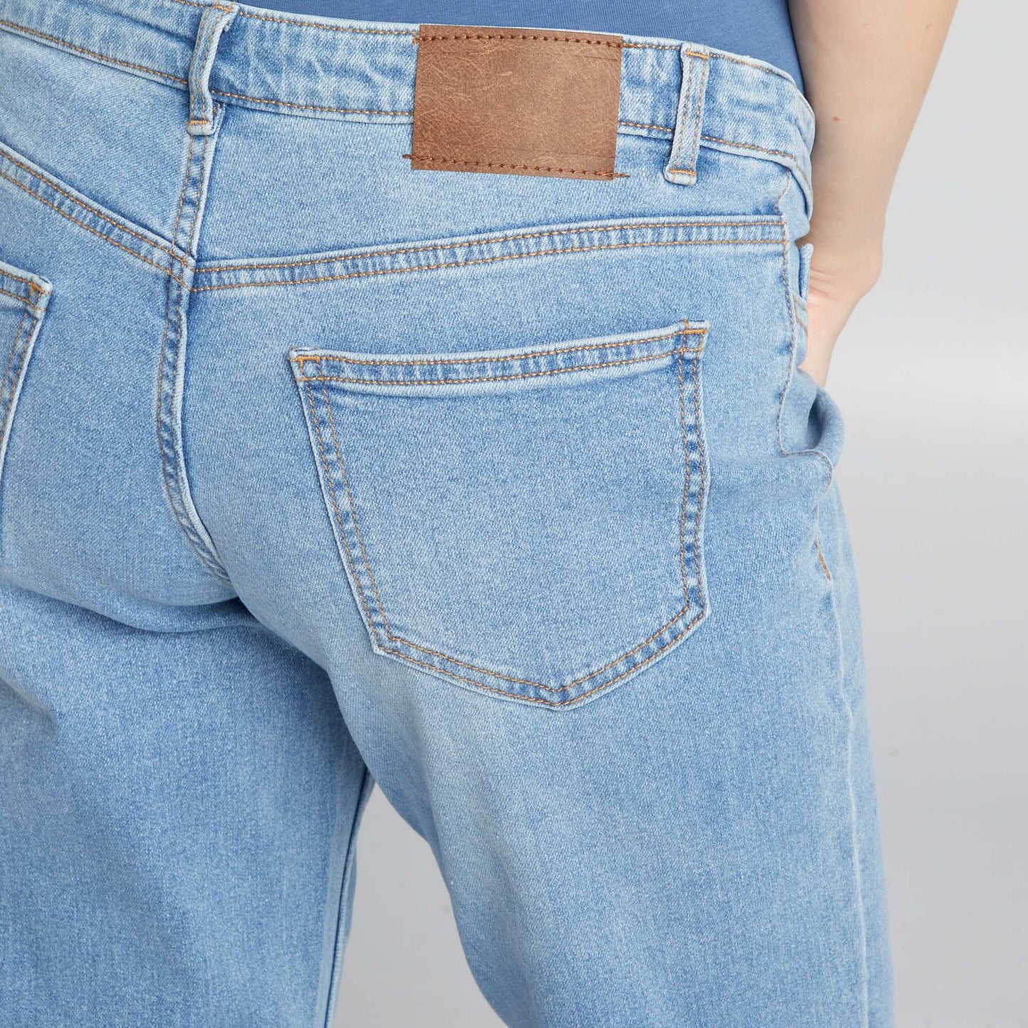 Jean mom grossesse avec abrasions Double stone