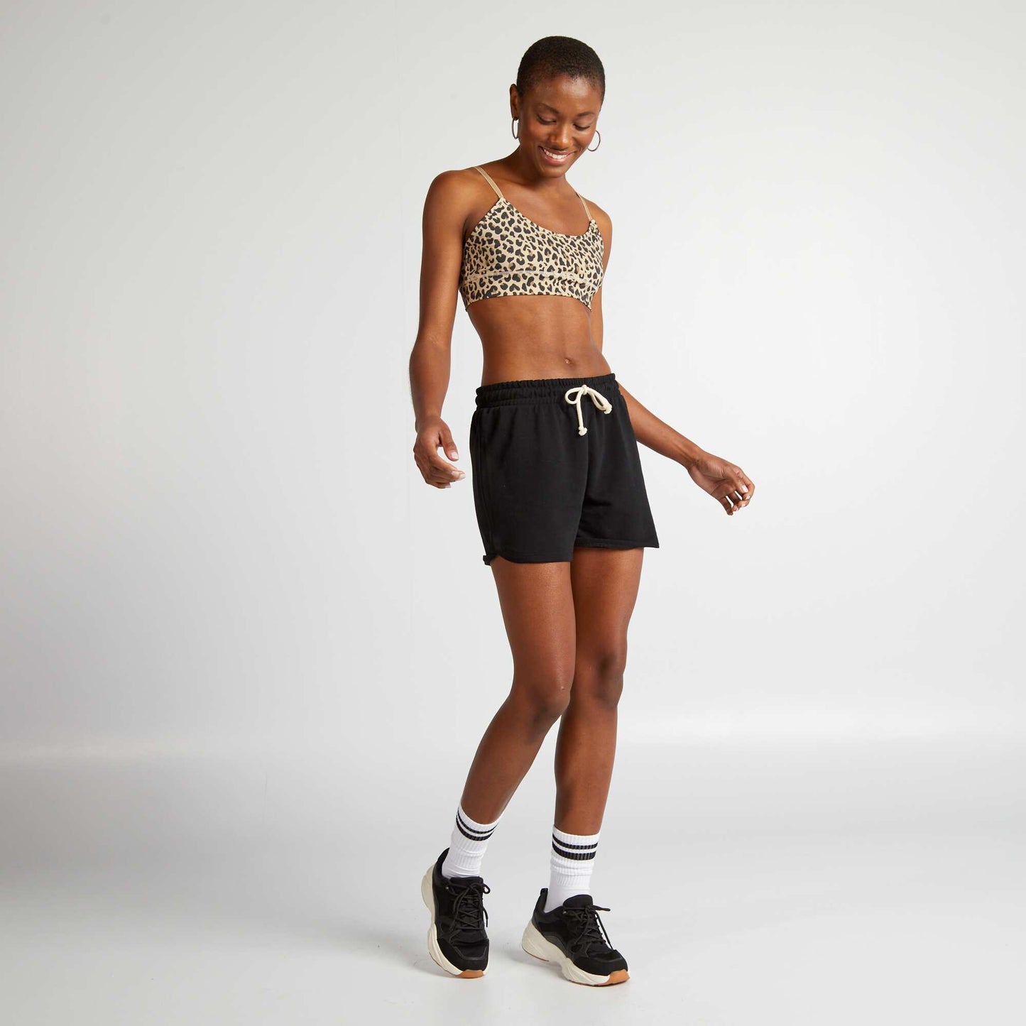 Short de sport noir