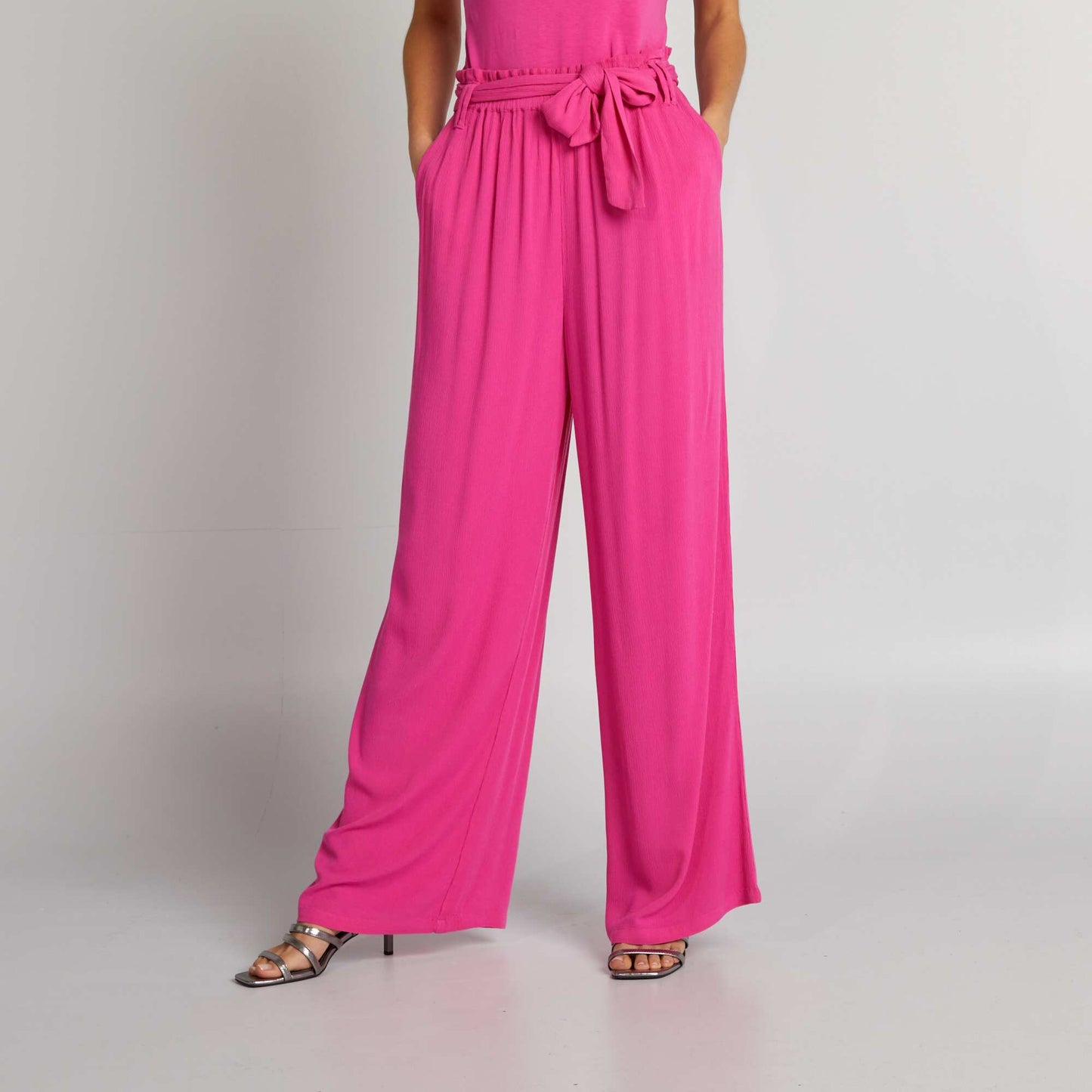 Pantalon avec ceinture à nouer Rose