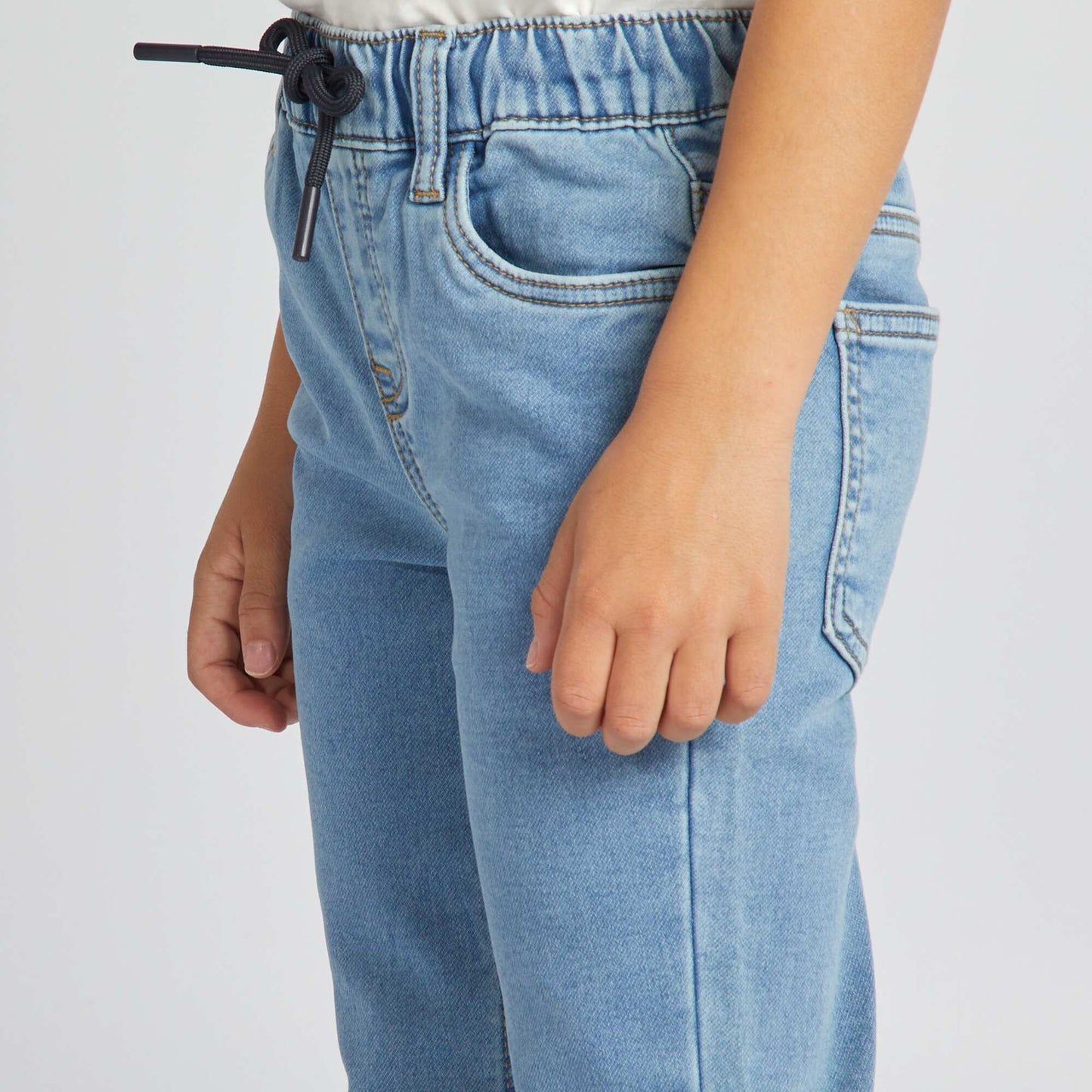 Jean à taille élastiquée avec cordons Double stone