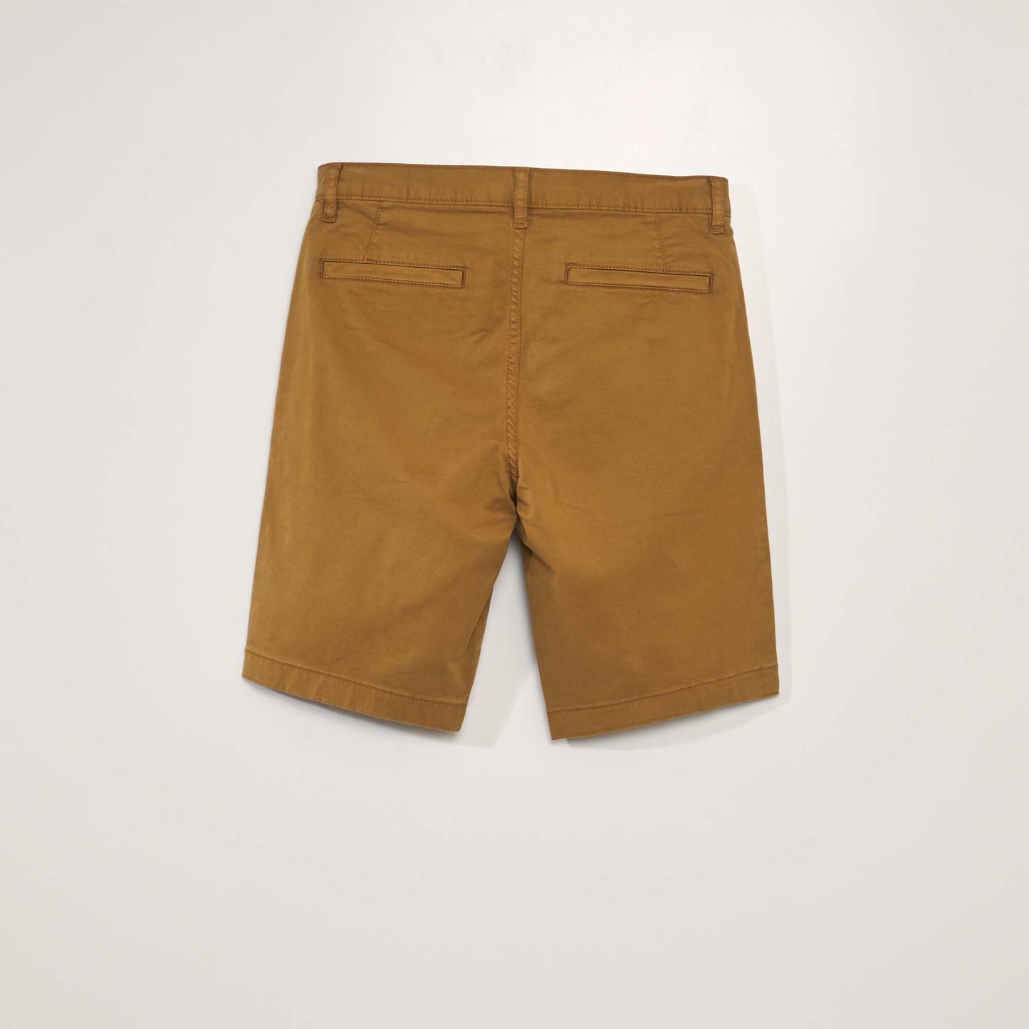 Bermuda chino uni Marron