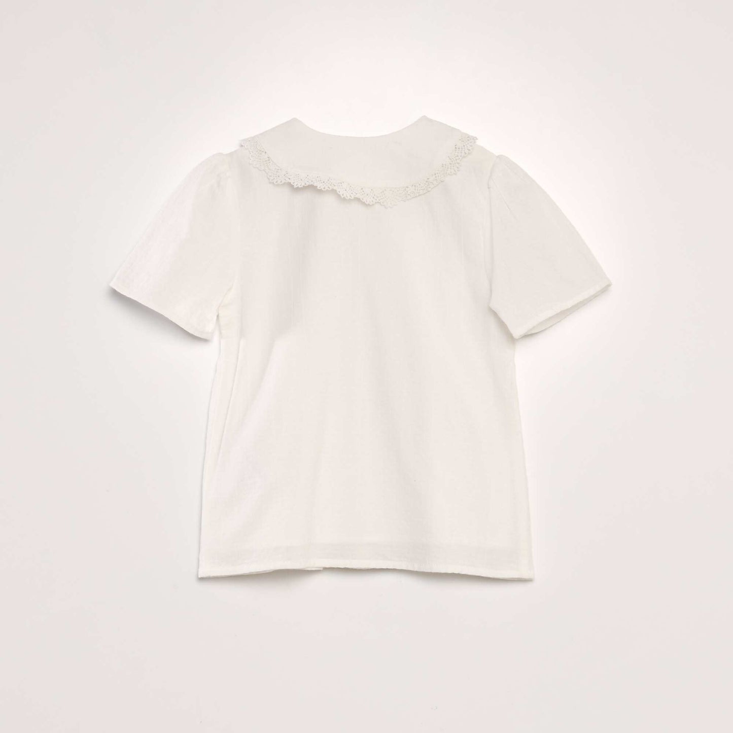 Blouse col claudine en tissu texturé blanc