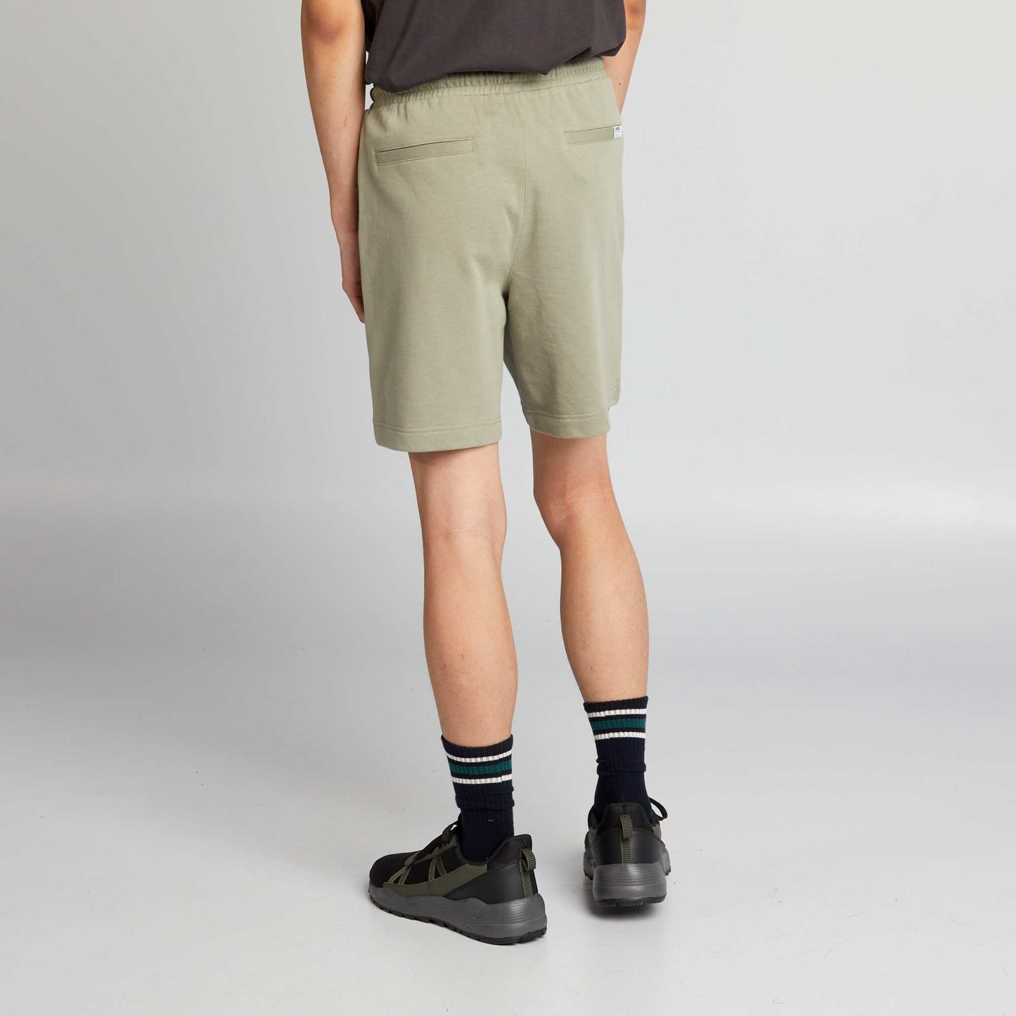 Short en molleton avec poches zippées Vert
