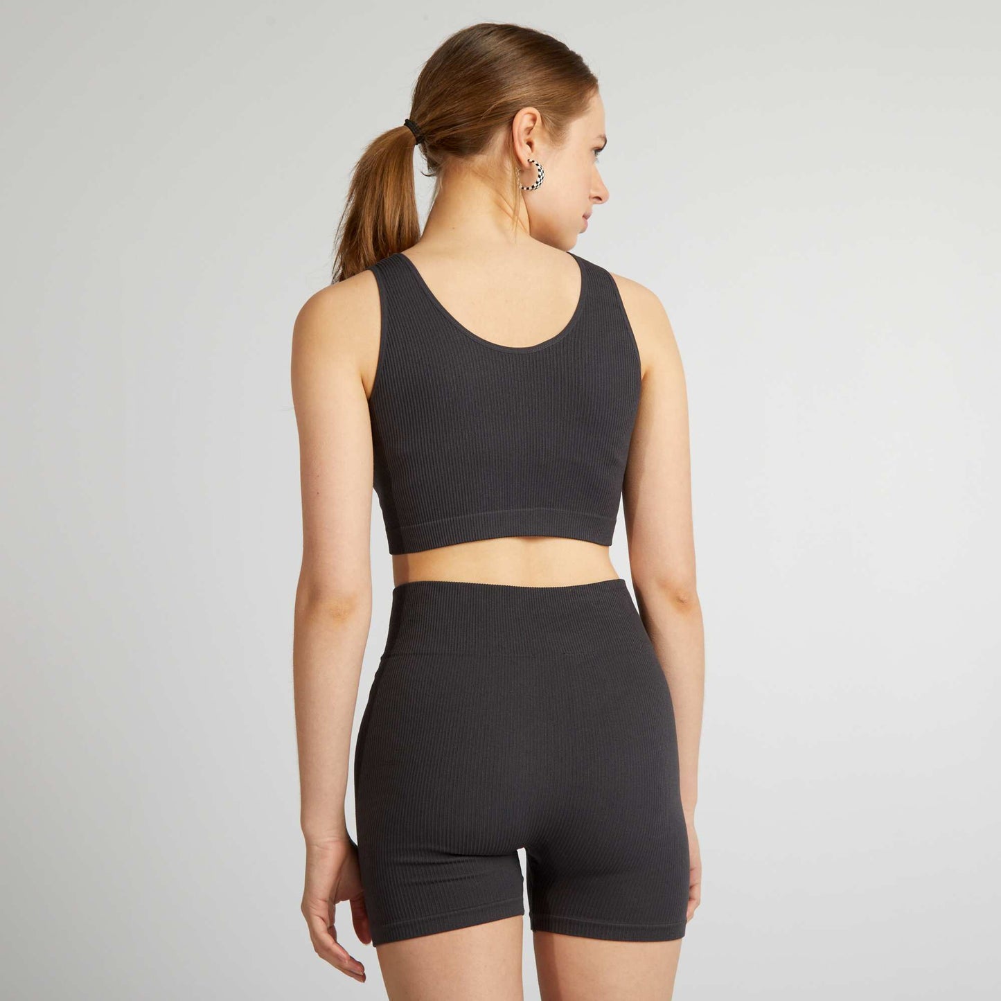 Brassière de sport en maille côtelée Noir