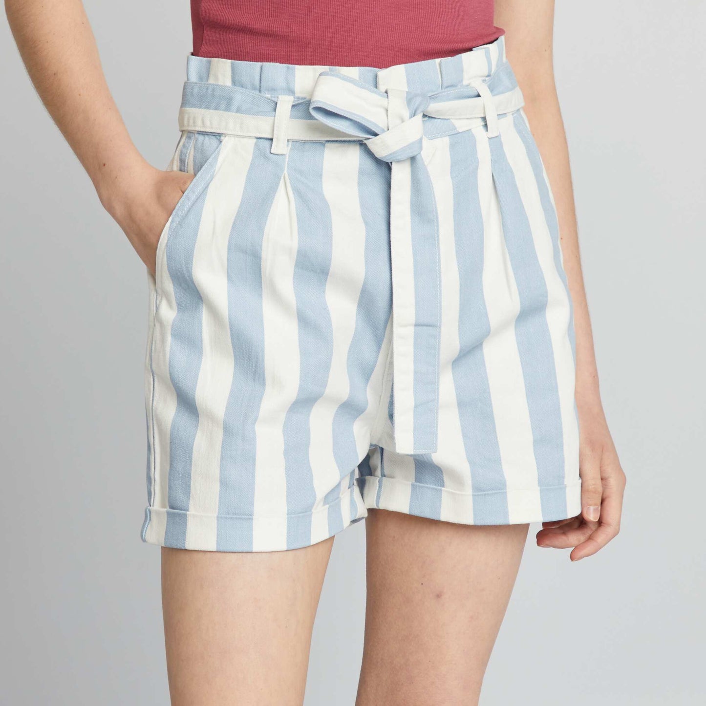 Short en twill BLEU RAYé