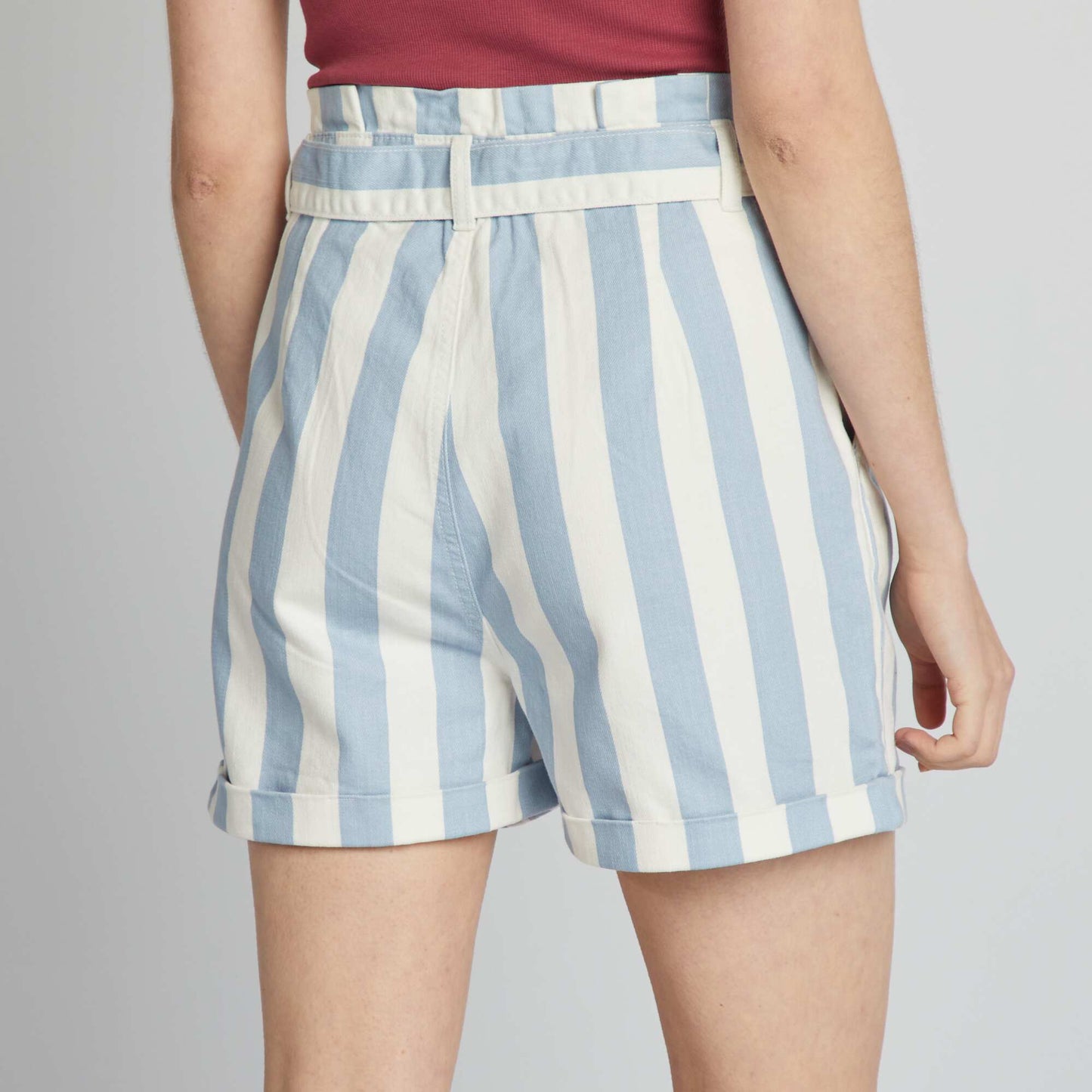 Short en twill BLEU RAYé