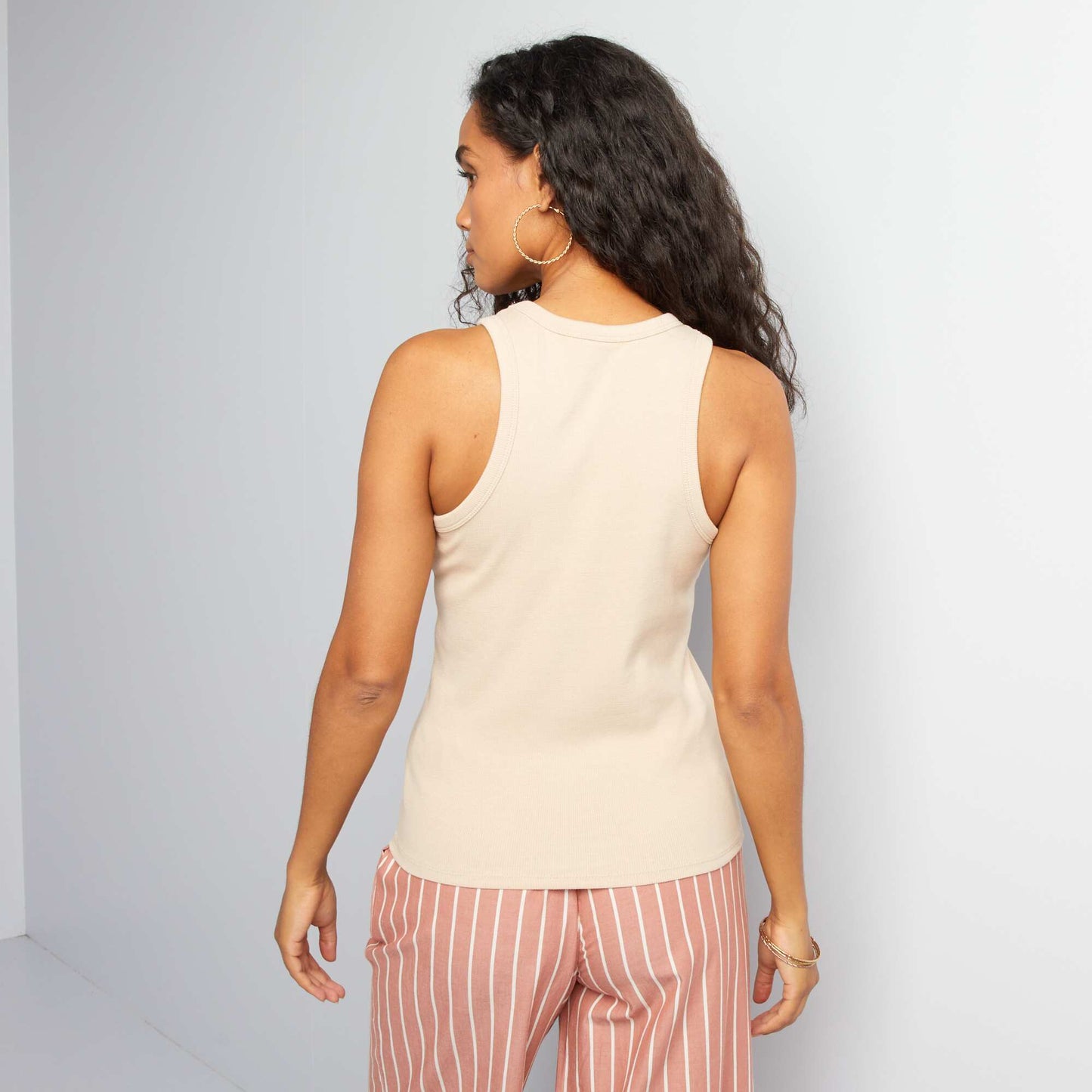 Débardeur à emmanchures américaines Beige