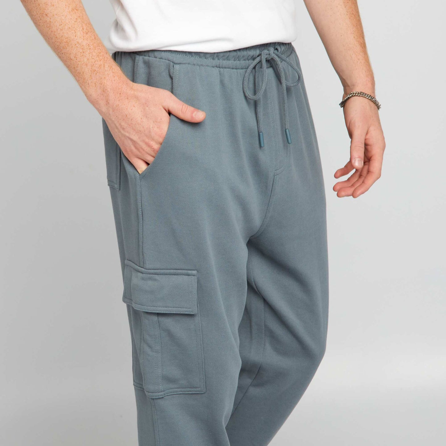 Pantalon de jogging avec poches sur les côtés BLEU