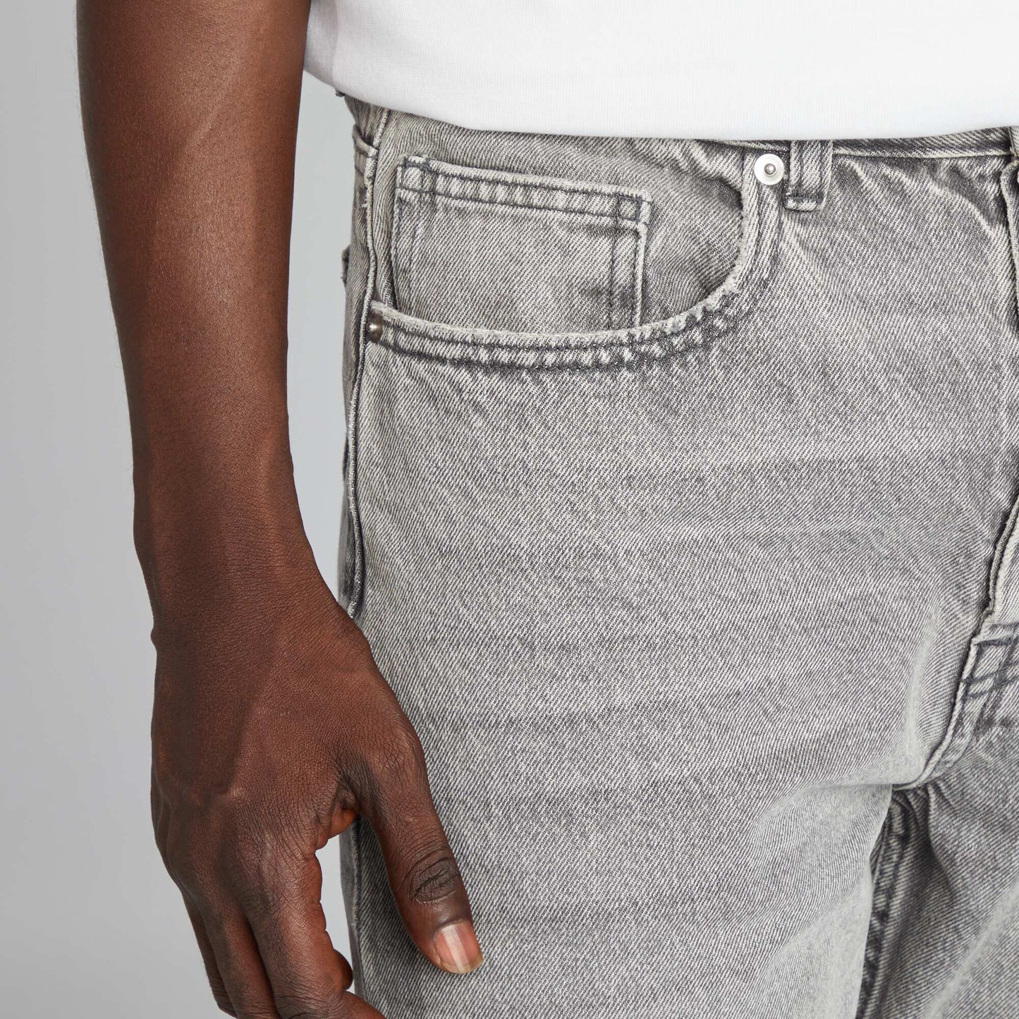 Pantalon denim straight 5 poches GRIS