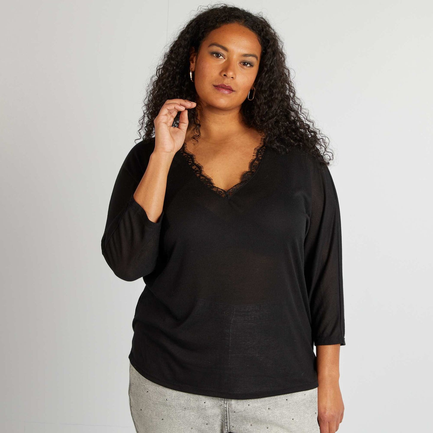 T-shirt manches longues avec col en dentelle NOIR