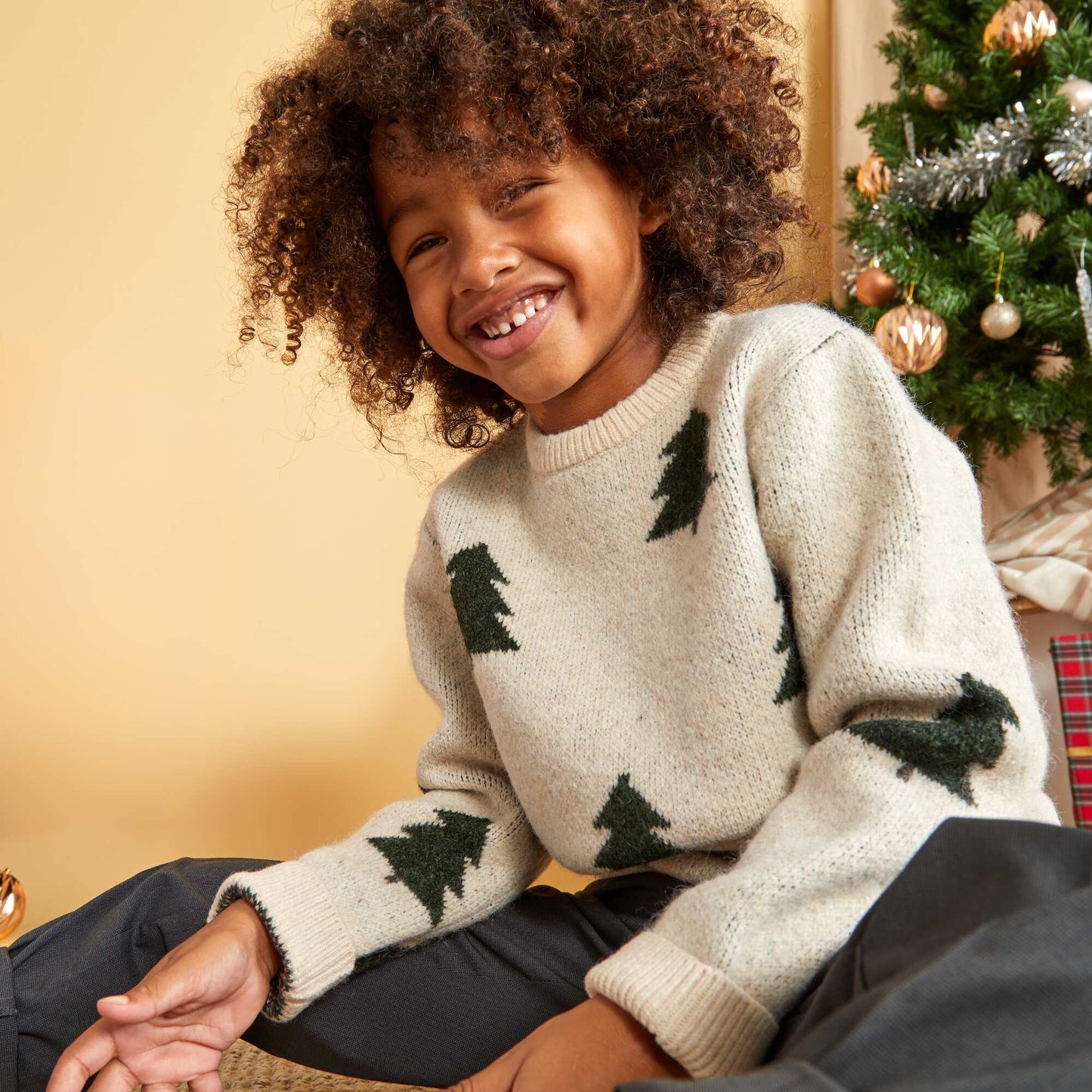 Pull jacquard à motifs sapins BEIGE