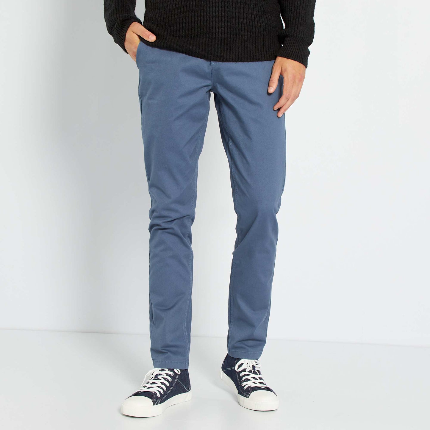 Pantalon chino slim bleu gris