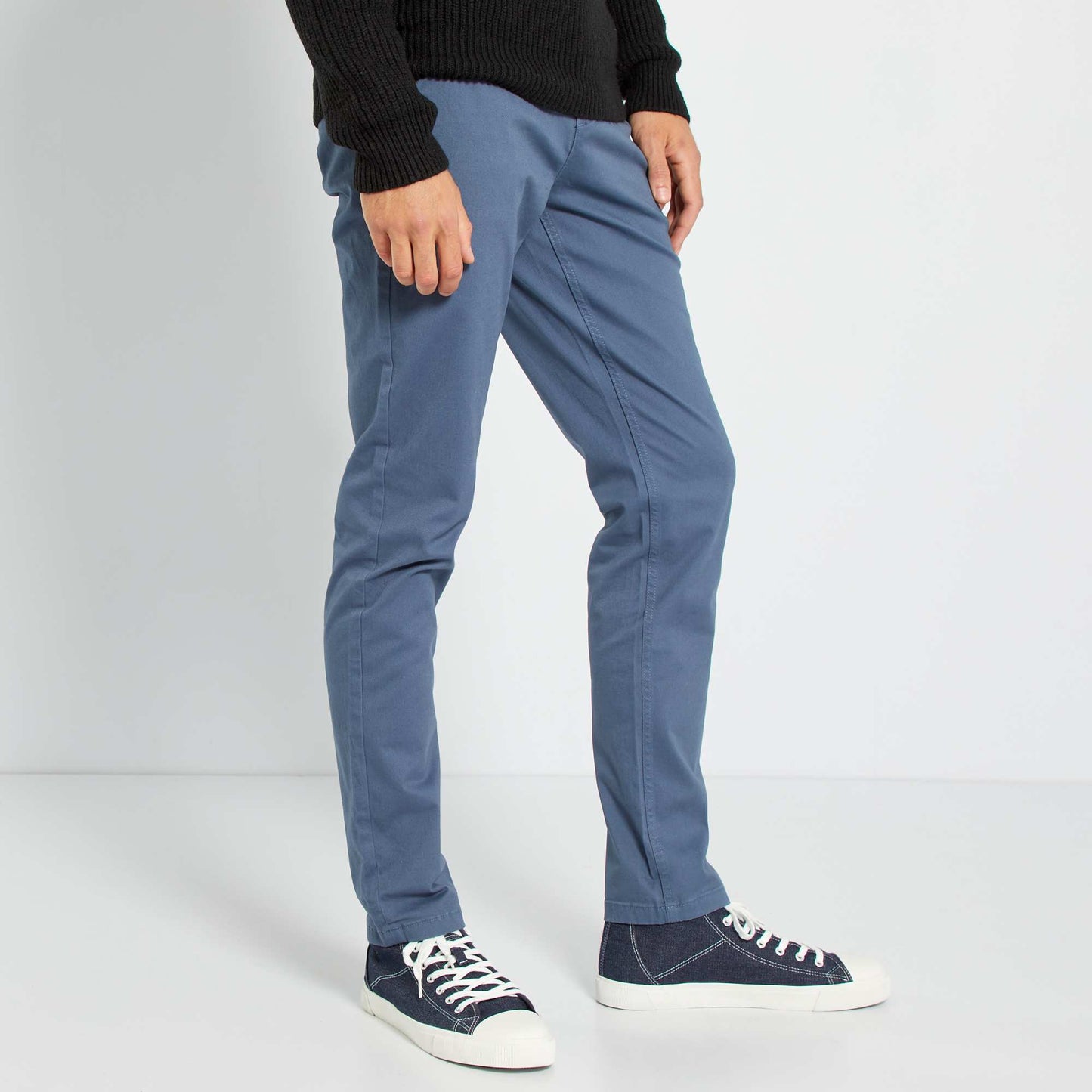 Pantalon chino slim bleu gris