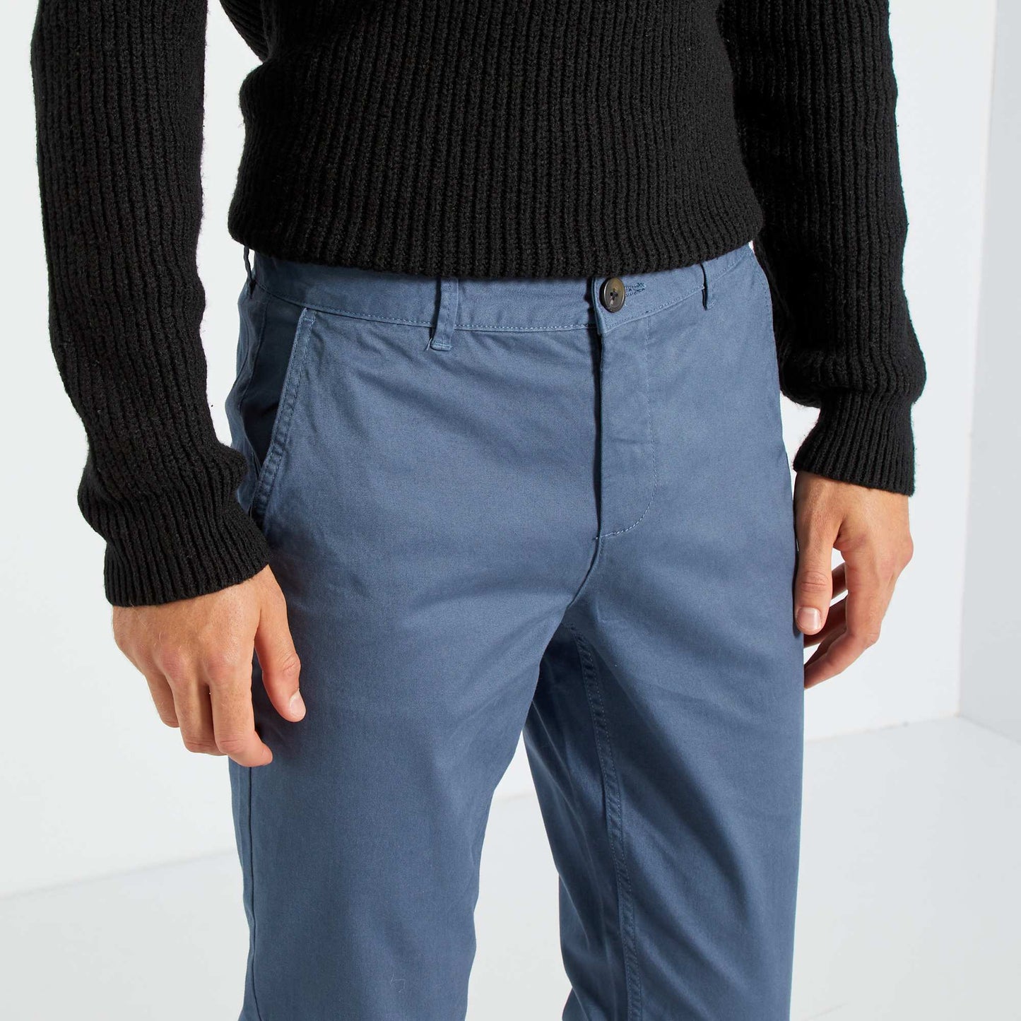 Pantalon chino slim bleu gris