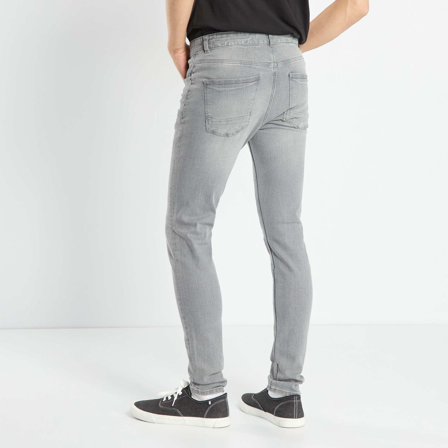 Jean slim stretch à 5 poches Gris