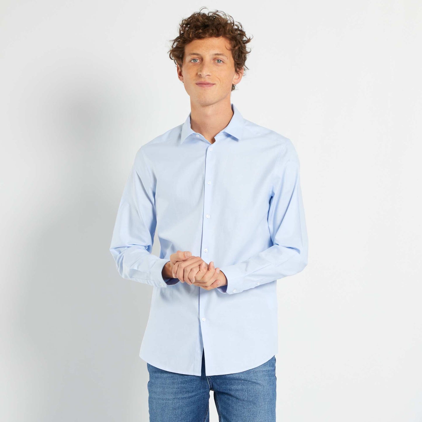 Chemise droite unie bleu ciel
