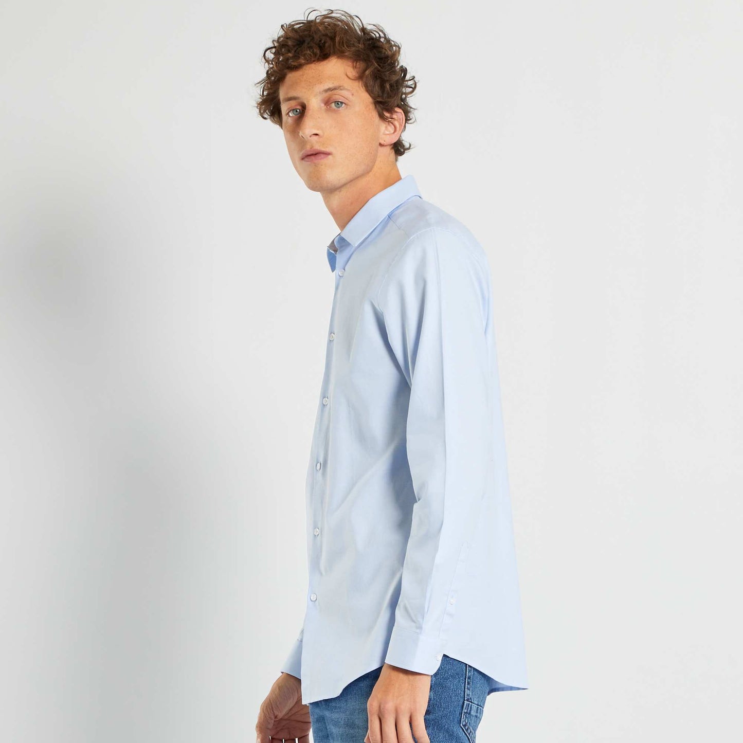 Chemise droite unie bleu ciel
