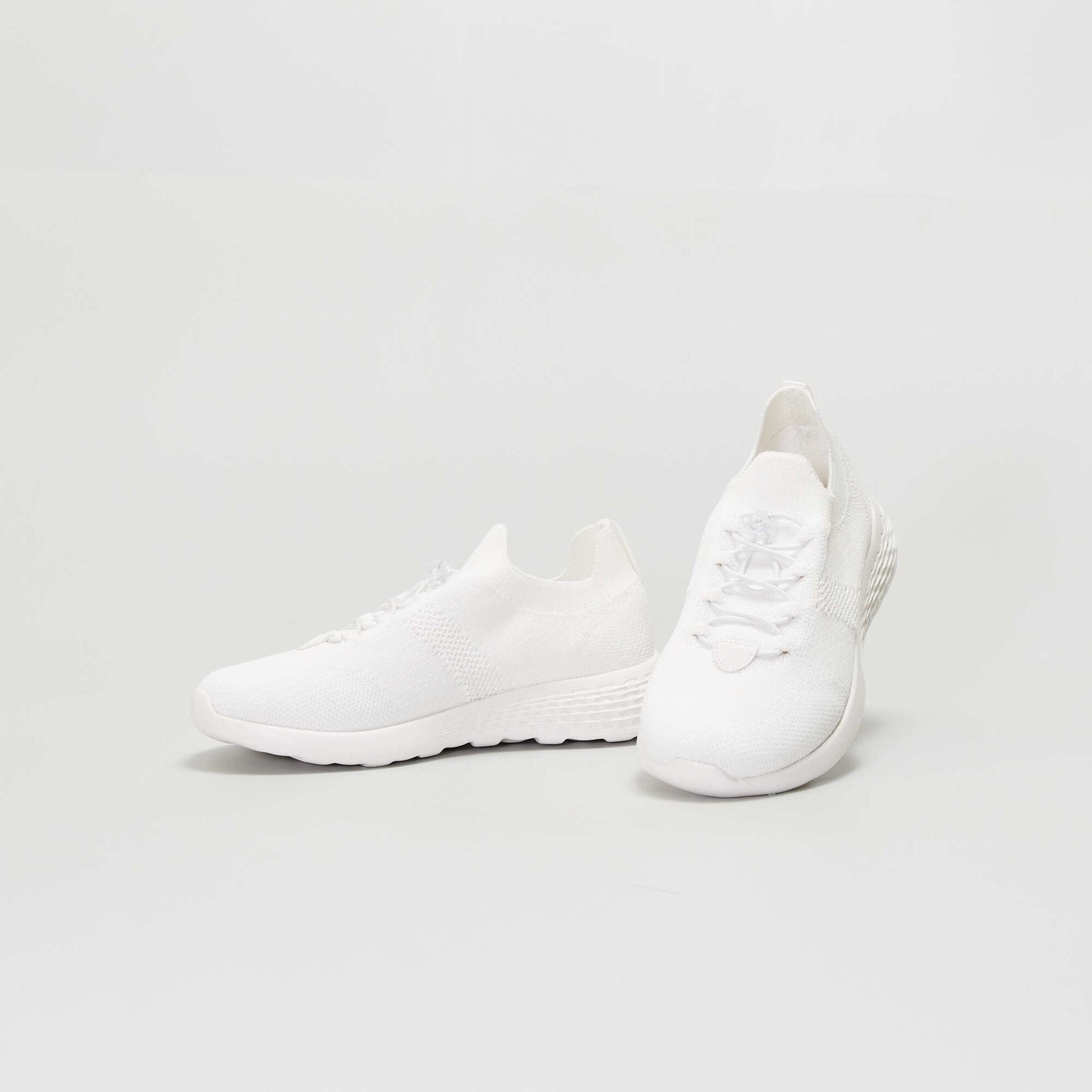 ZM790_5_ZC5