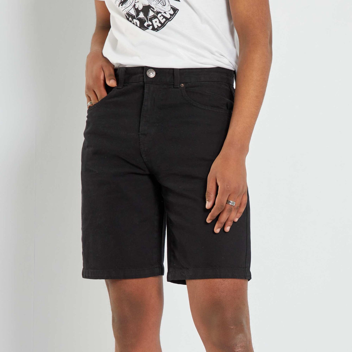 Bermuda en jean noir