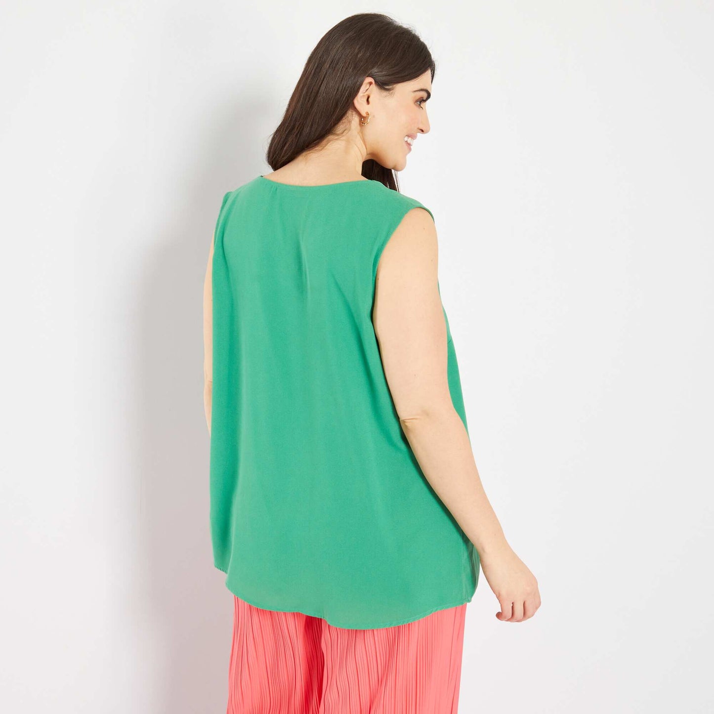 Blouse unie avec col fantaisie vert