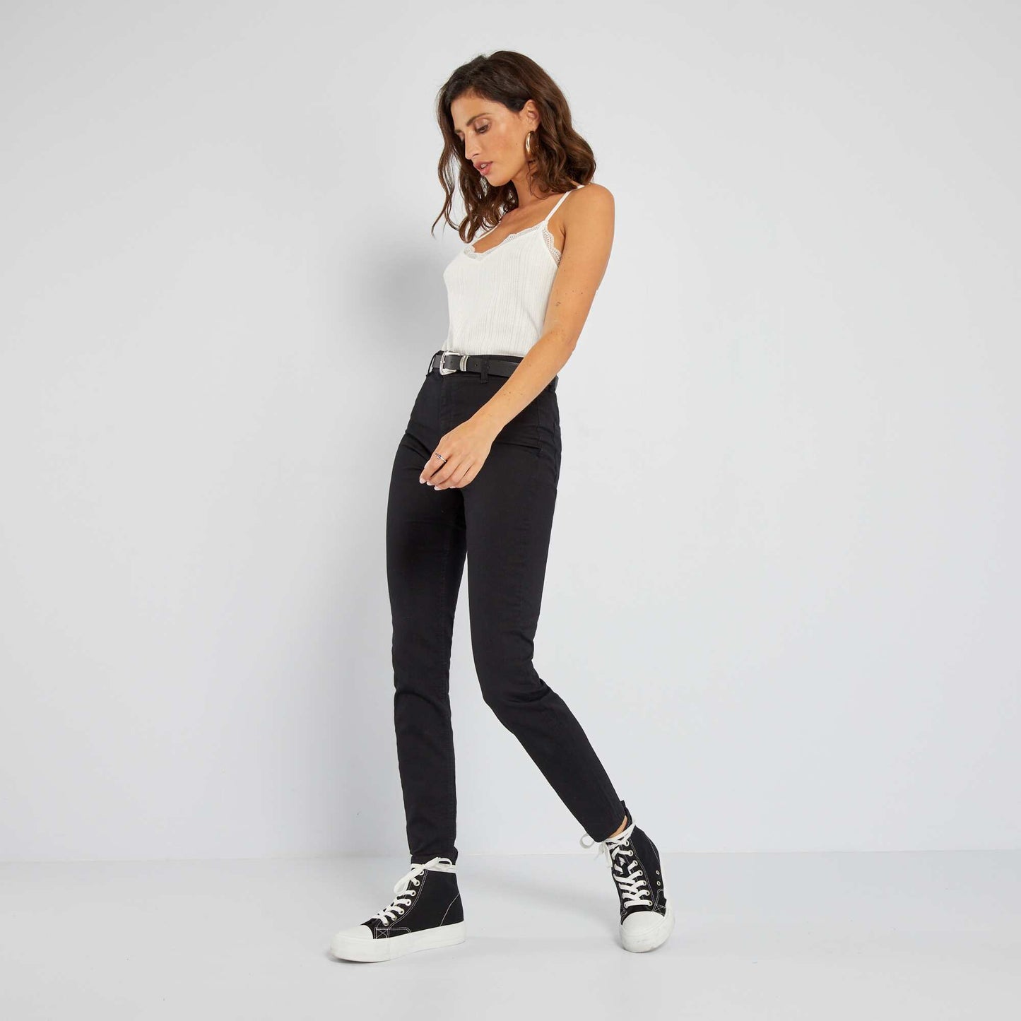 Jean skinny fit / coupe très ajustée noir