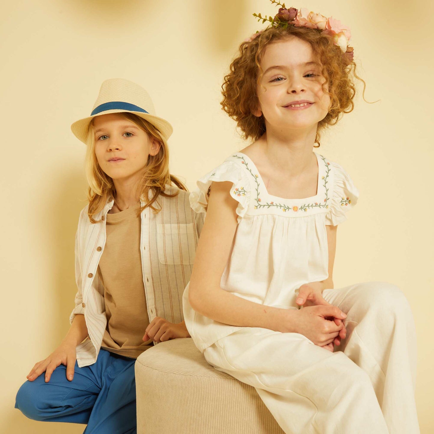 Blouse avec broderies blanc