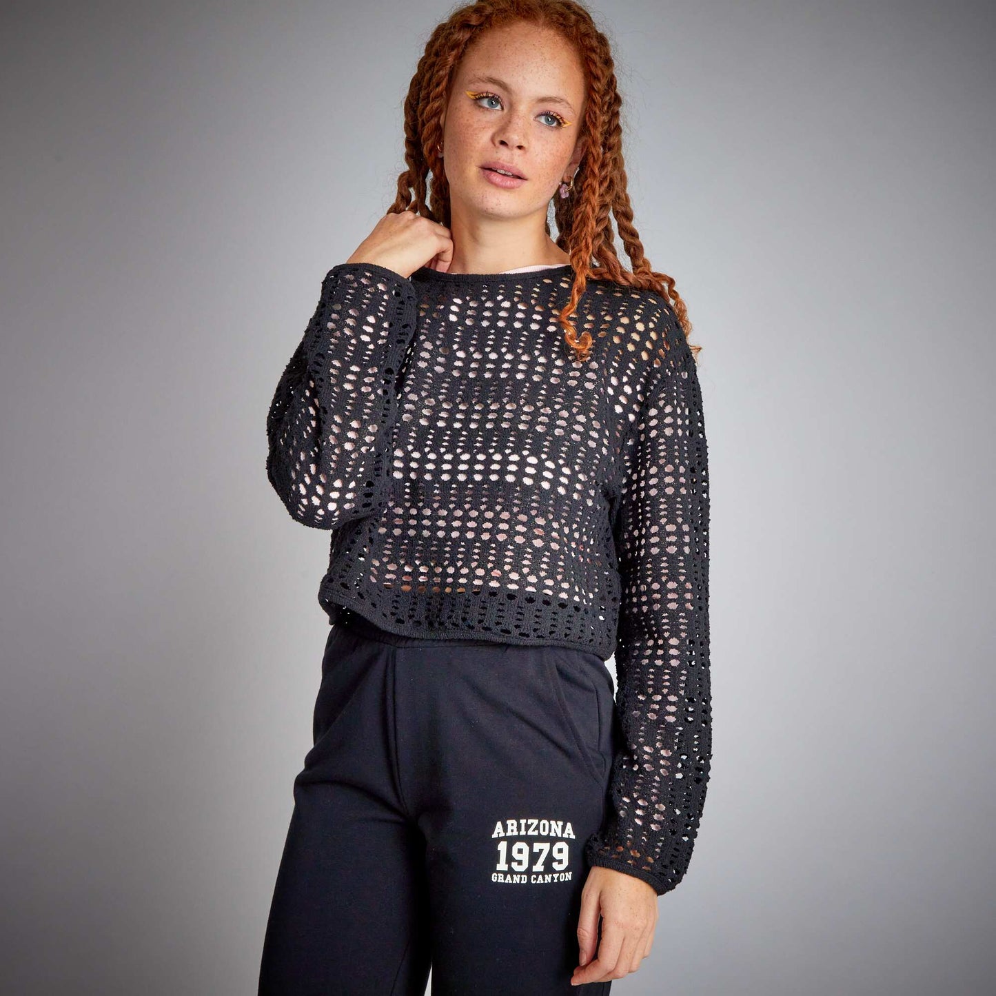 Pull style macramé noir