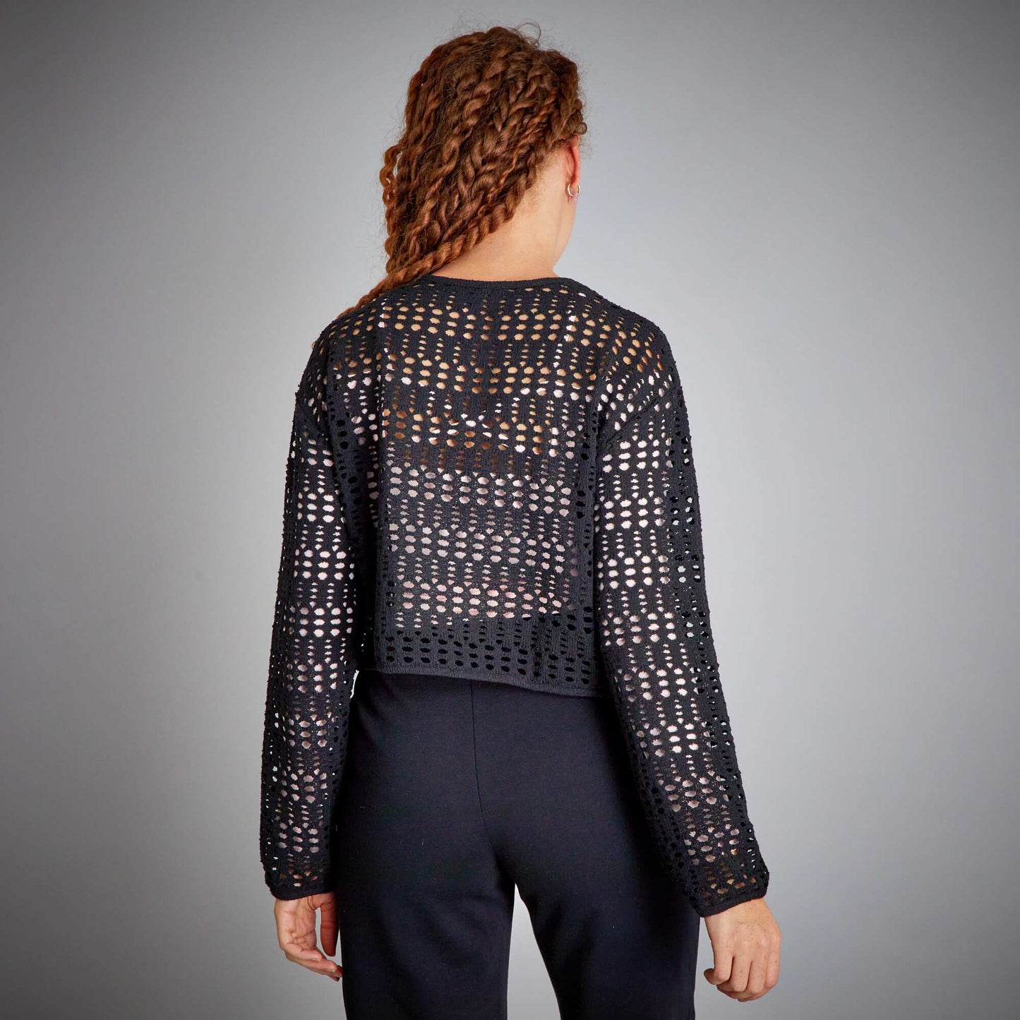 Pull style macramé noir