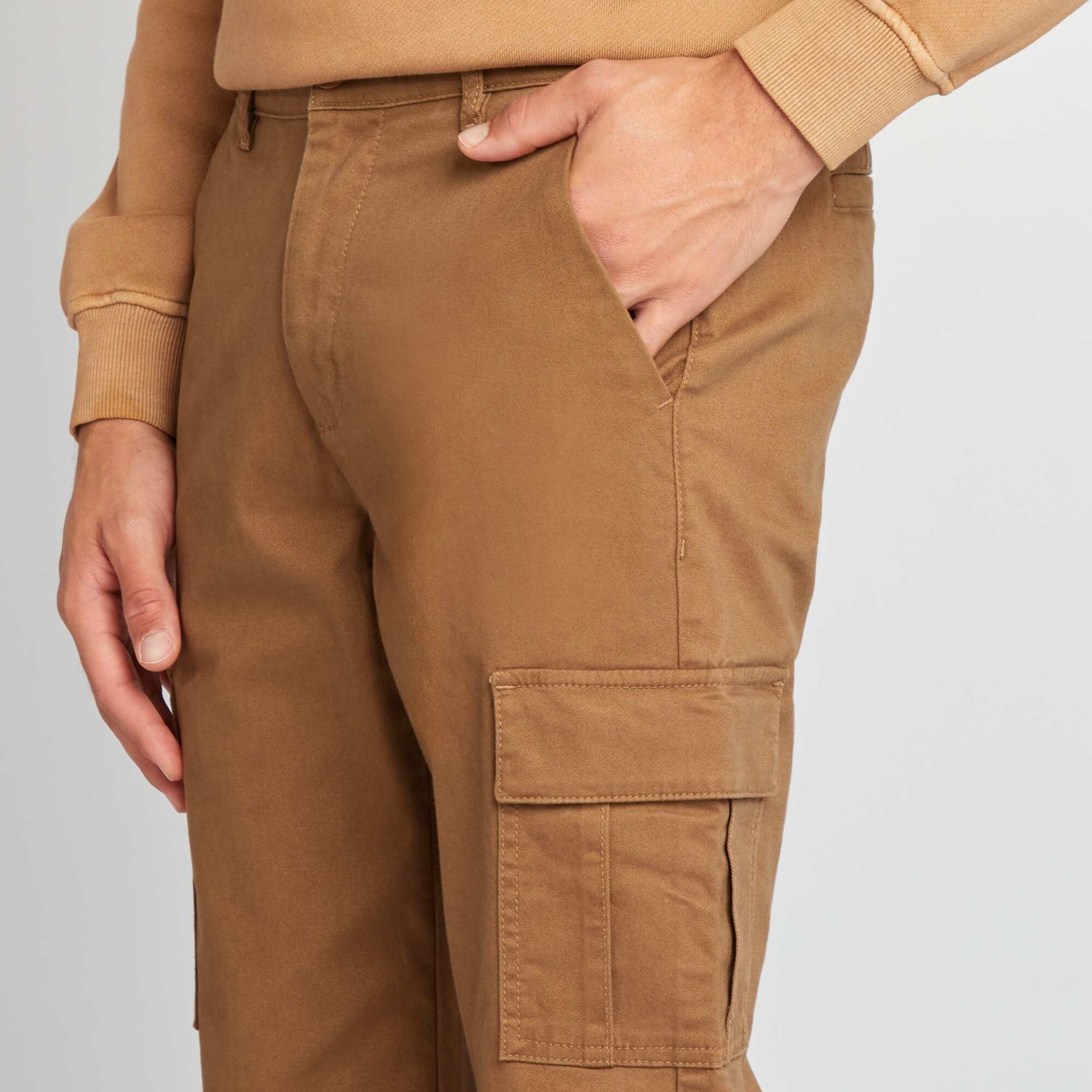 Pantalon avec poches MARRON