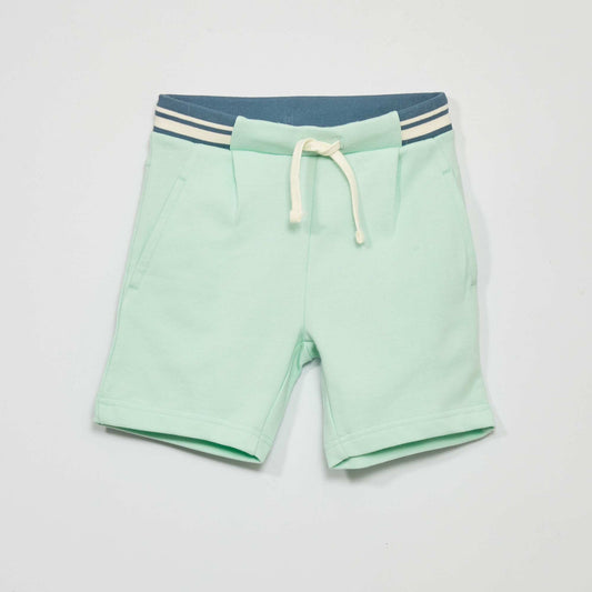 Short en molleton vert