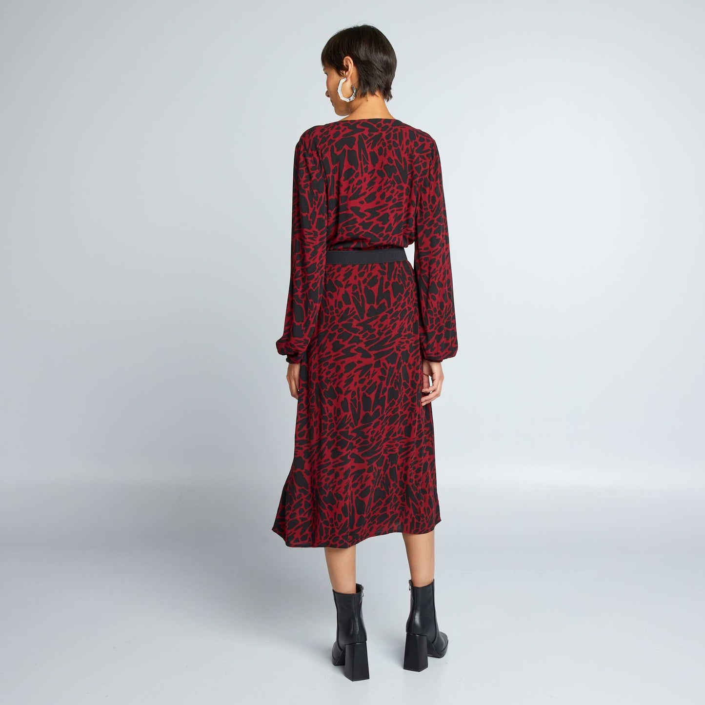 Robe longue ceinturée Bordeaux