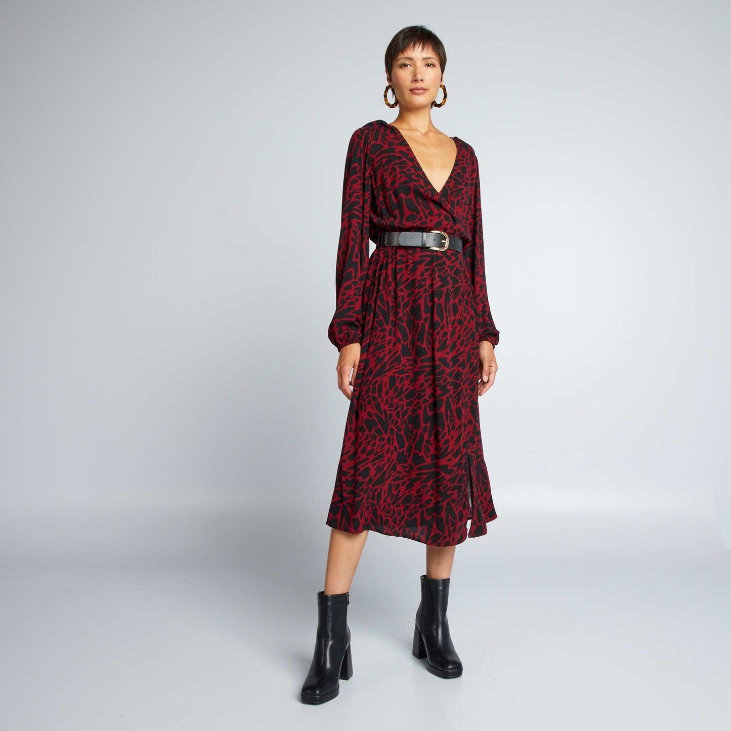 Robe longue ceinturée Bordeaux