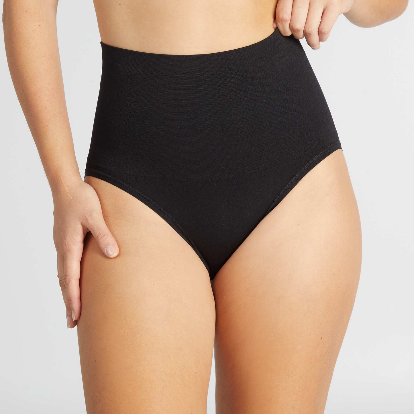 Culotte taille haute gainant noir