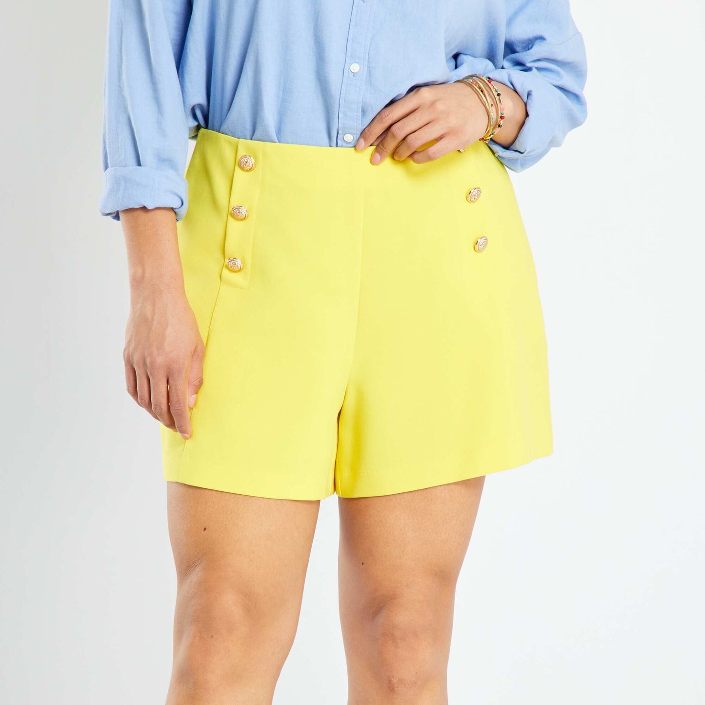 Short taille haute jaune