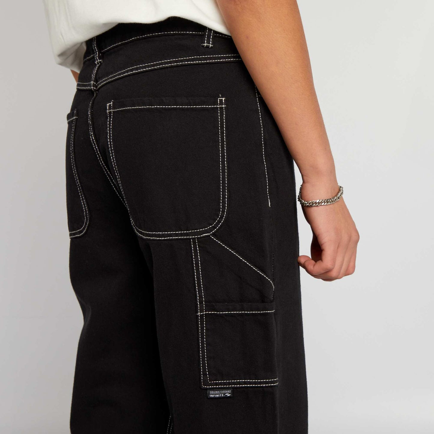 Pantalon à surpiqures contrastées noir