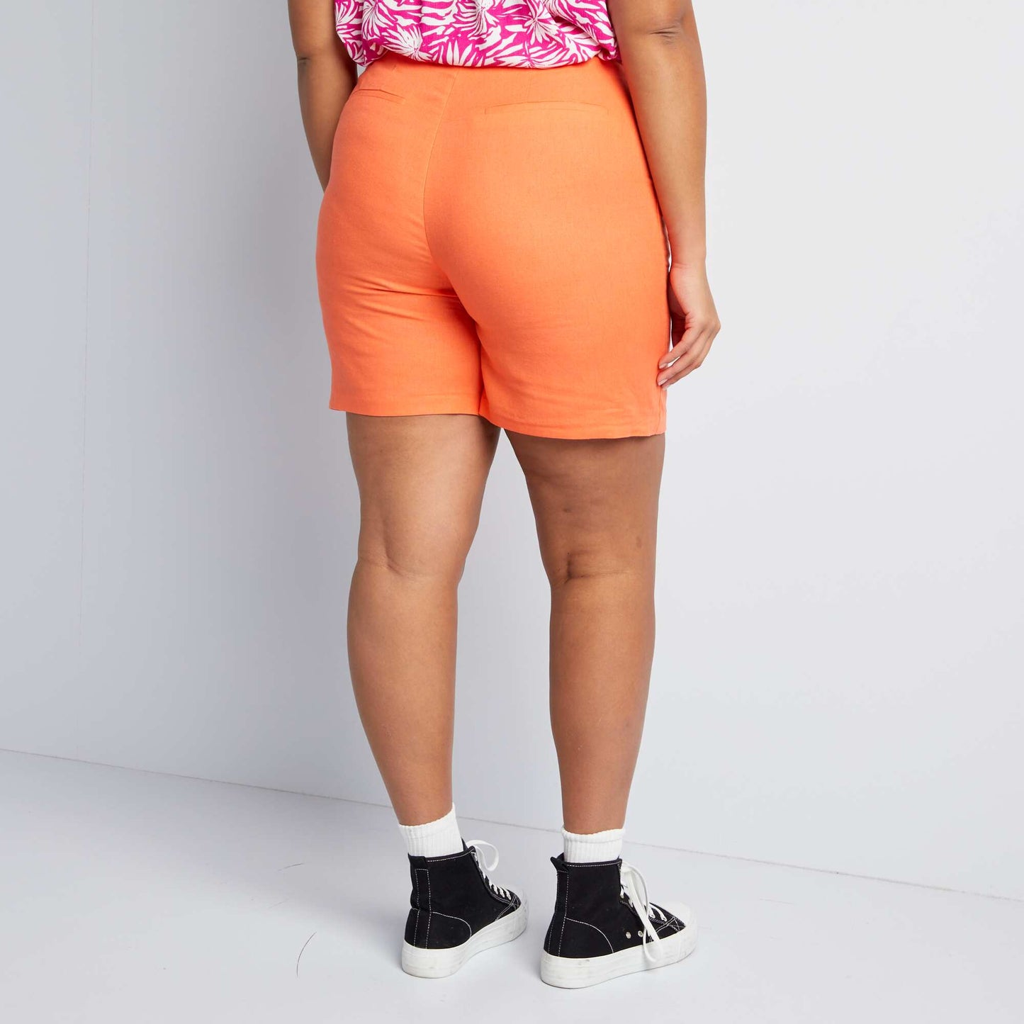 Short à taille haute avec lin Orange