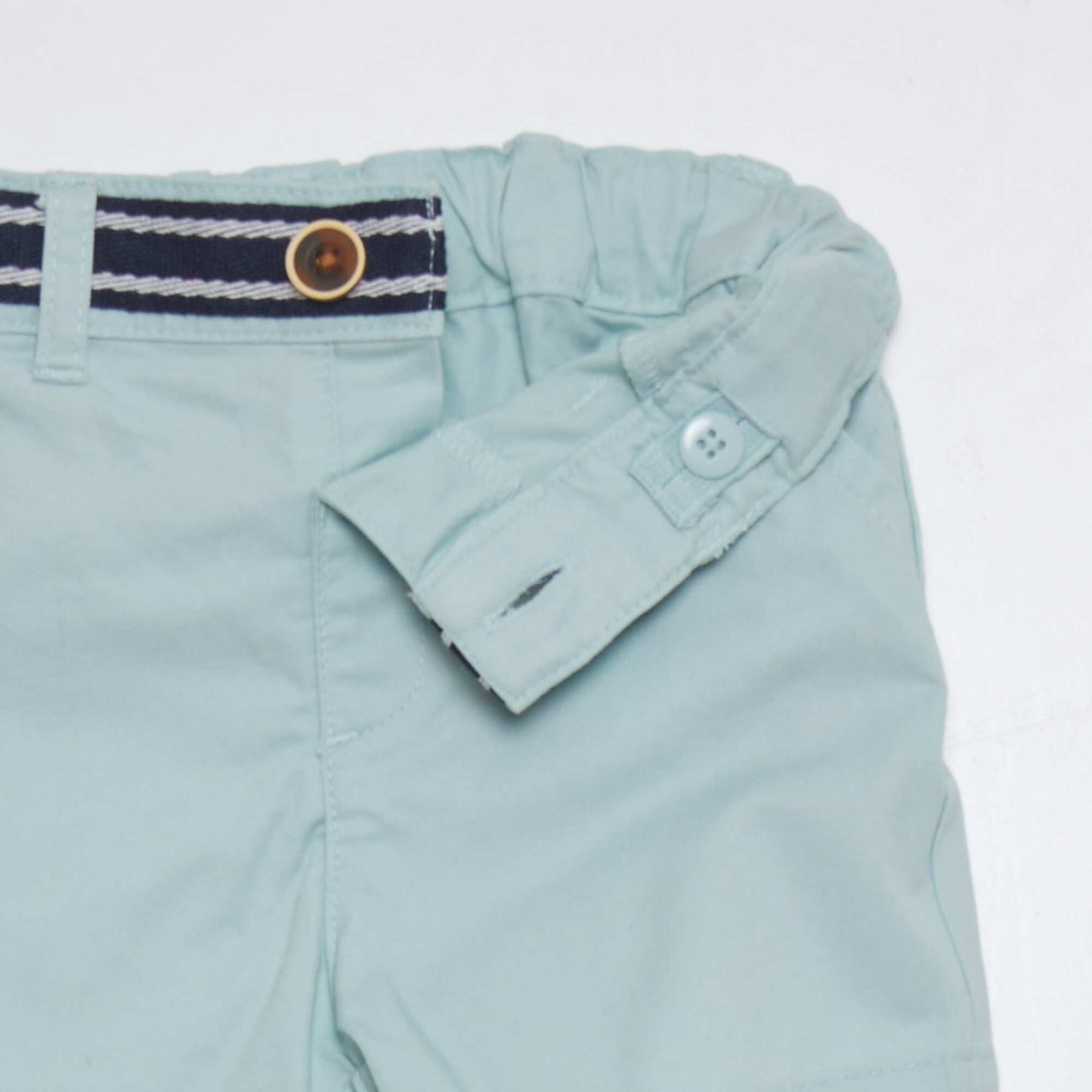 Bermuda chino bleu