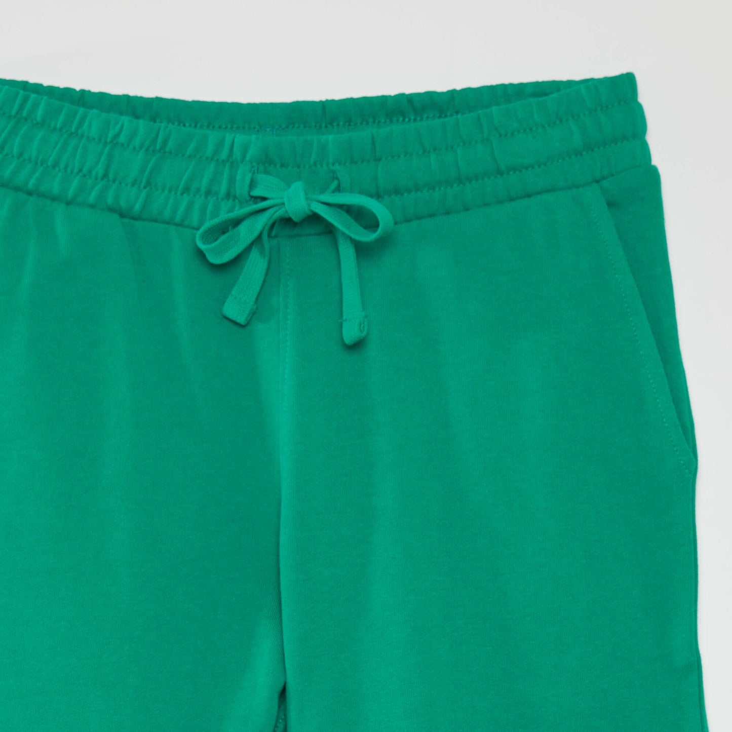 Short uni en molleton Vert