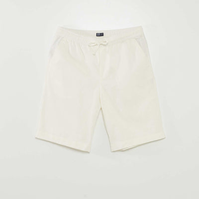 Bermuda chino large avec lin blanc