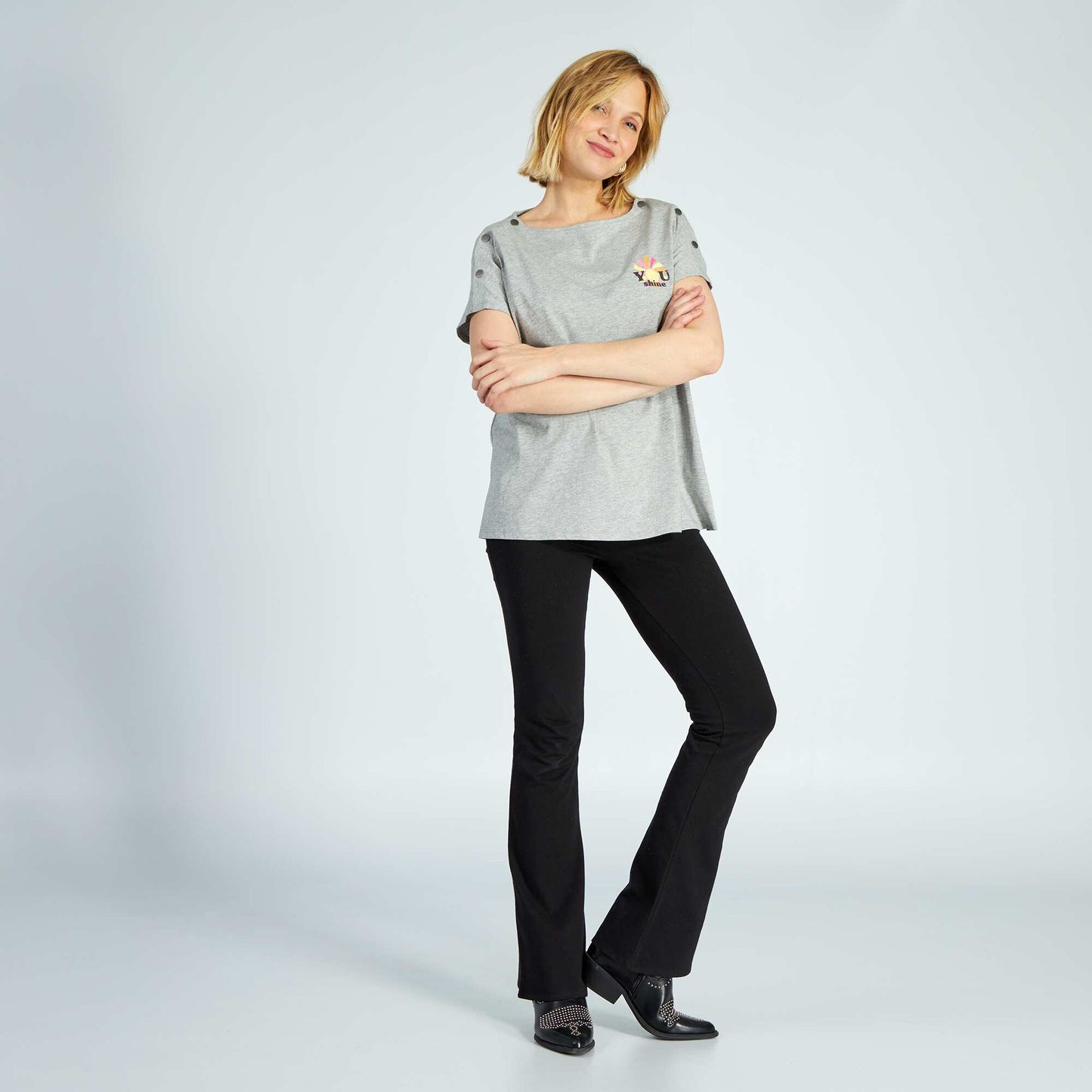 T-shirt d'allaitement avec col boutonné GRIS