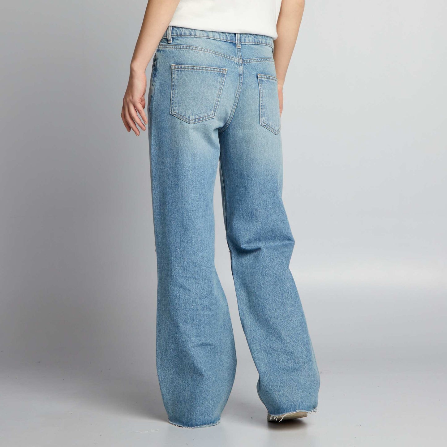 Jean wide leg avec abrasions Bleu