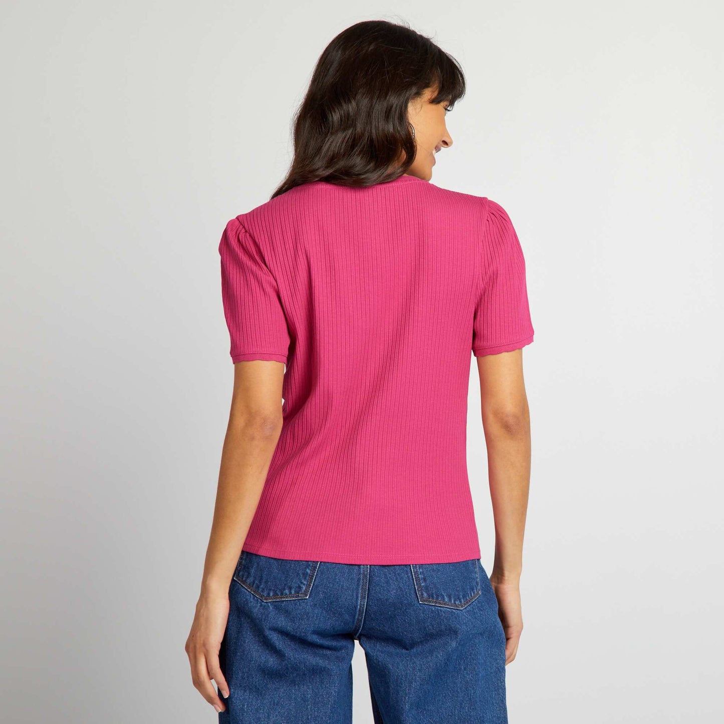 T-shirt côtelé à col plongeant Fuschia