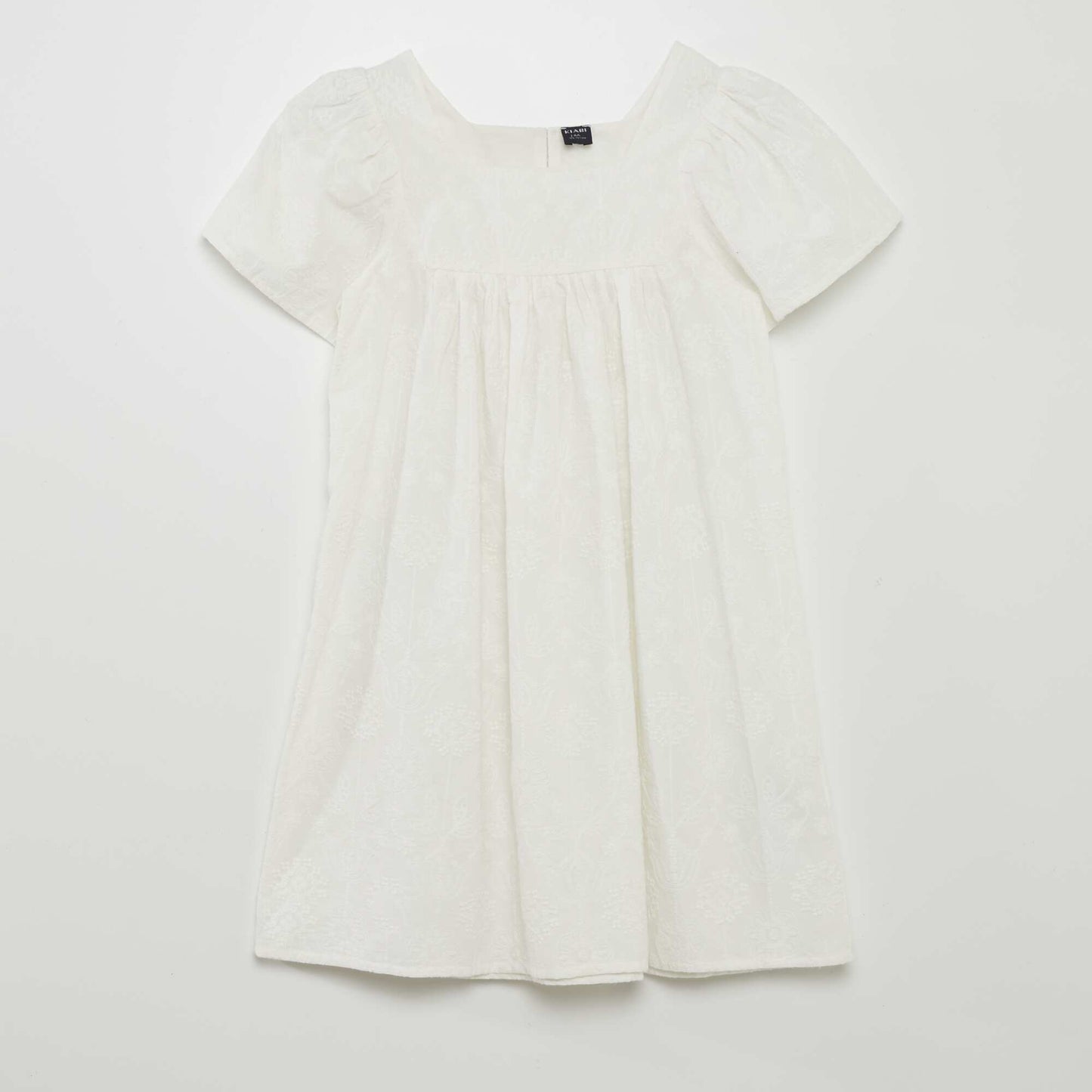 Robe avec broderies indiennes blanc