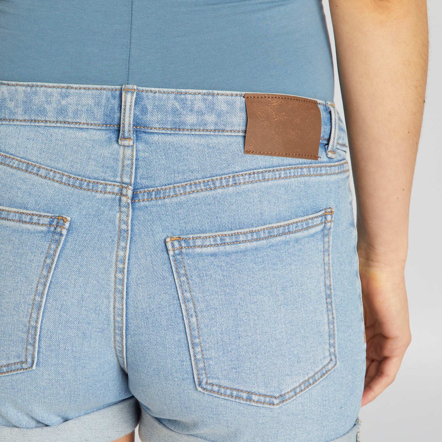 Short de maternité en jean Bleu clair