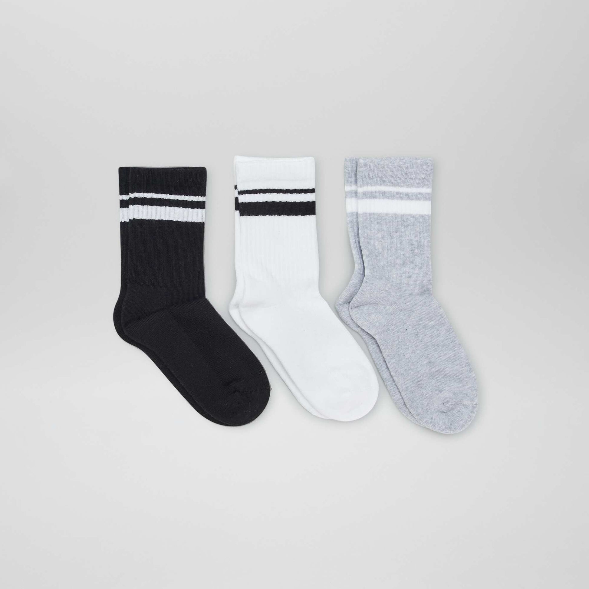 Lot de 3 chaussettes de sport GRIS/BLANC/NOIR