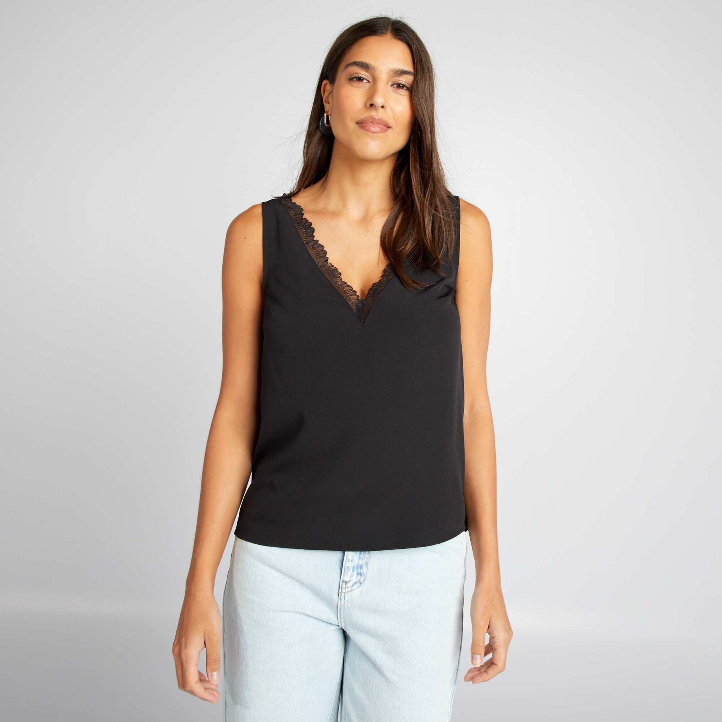 Blouse sans manches avec col en dentelle NOIR