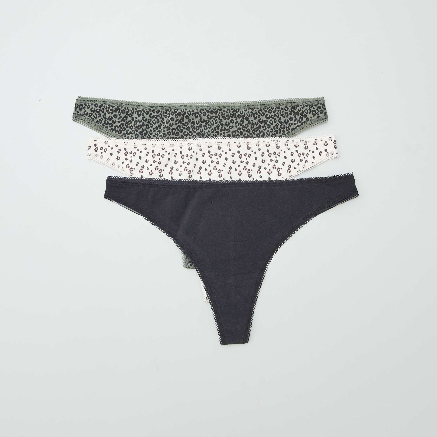 Lot de 3 tangas en coton kaki/gris/noir