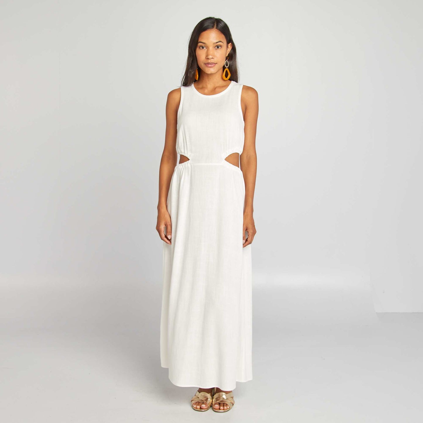 Robe mi-longue avec fentes découpées BLANC